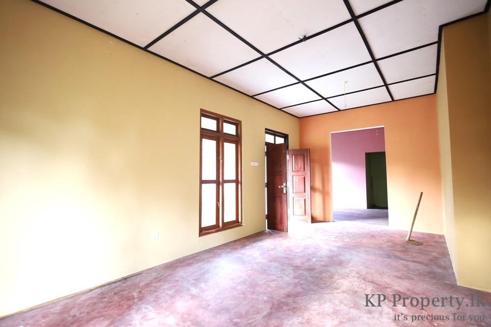 Kp Property Lk Spacious House For Sale Bandaragama Walgama